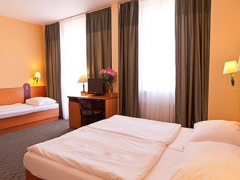 Central Hotel Прага Экстерьер фото